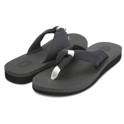 Floopi -Black Yoga Mat Knot Flip Flop